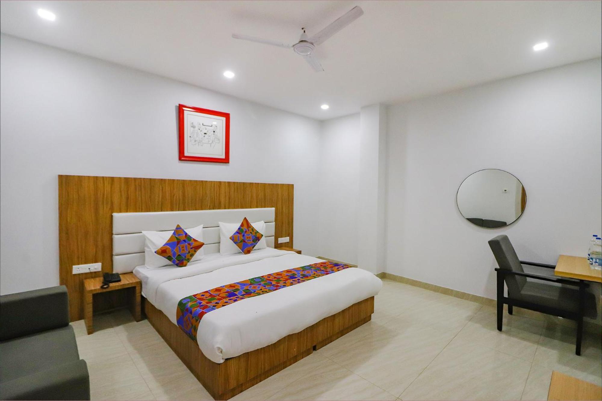 Fabhotel Premium Kashi فاراناسي المظهر الخارجي الصورة